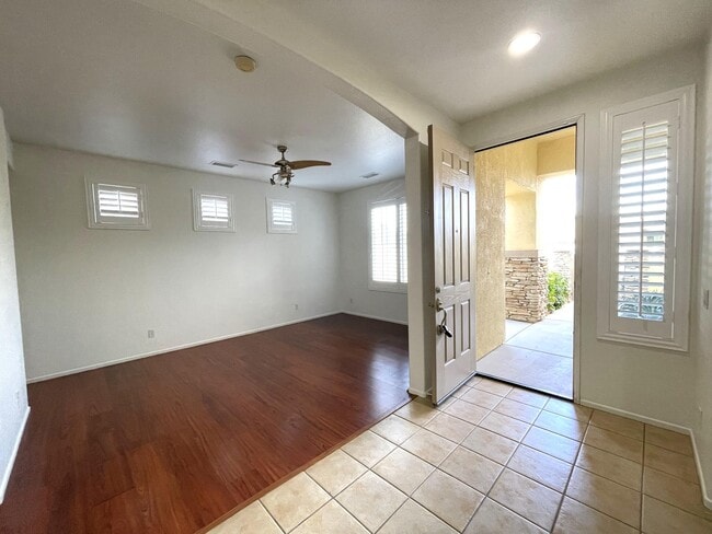 Building Photo - 81449 Avenida Romero