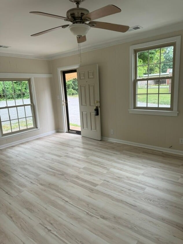 Photo - 2323 Sweetwood Road