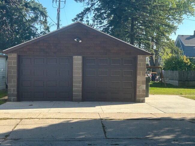 Foto del edificio - 8225 W Hayes Ave