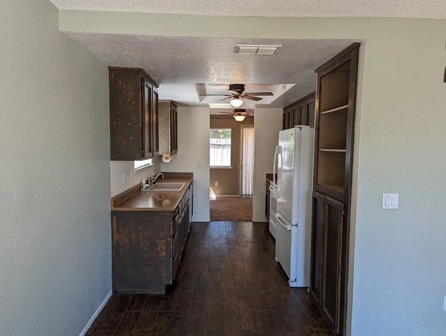 Foto del edificio - 213 Killian Point Rd