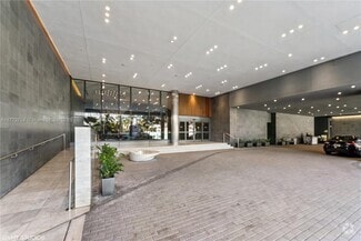 Building Photo - 88 SW 7th St