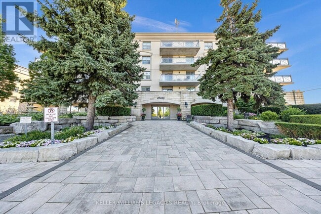 Building Photo - 2500 Rutherford Rd
