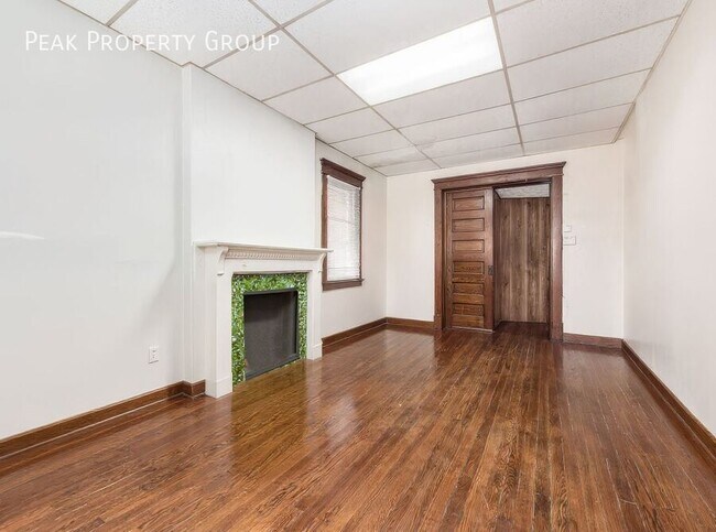 Foto del edificio - 202 W 8th Ave