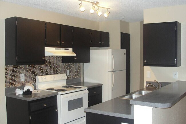 Cocina - 629 Dory Ln