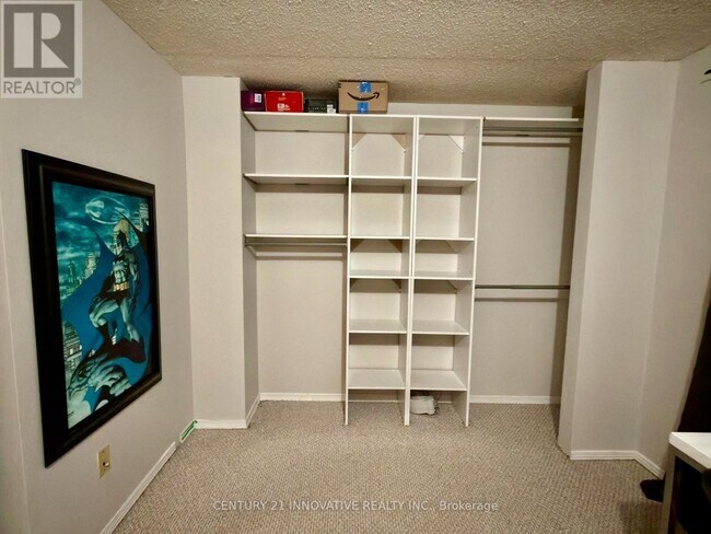 Building Photo - 1330 Trowbridge Dr