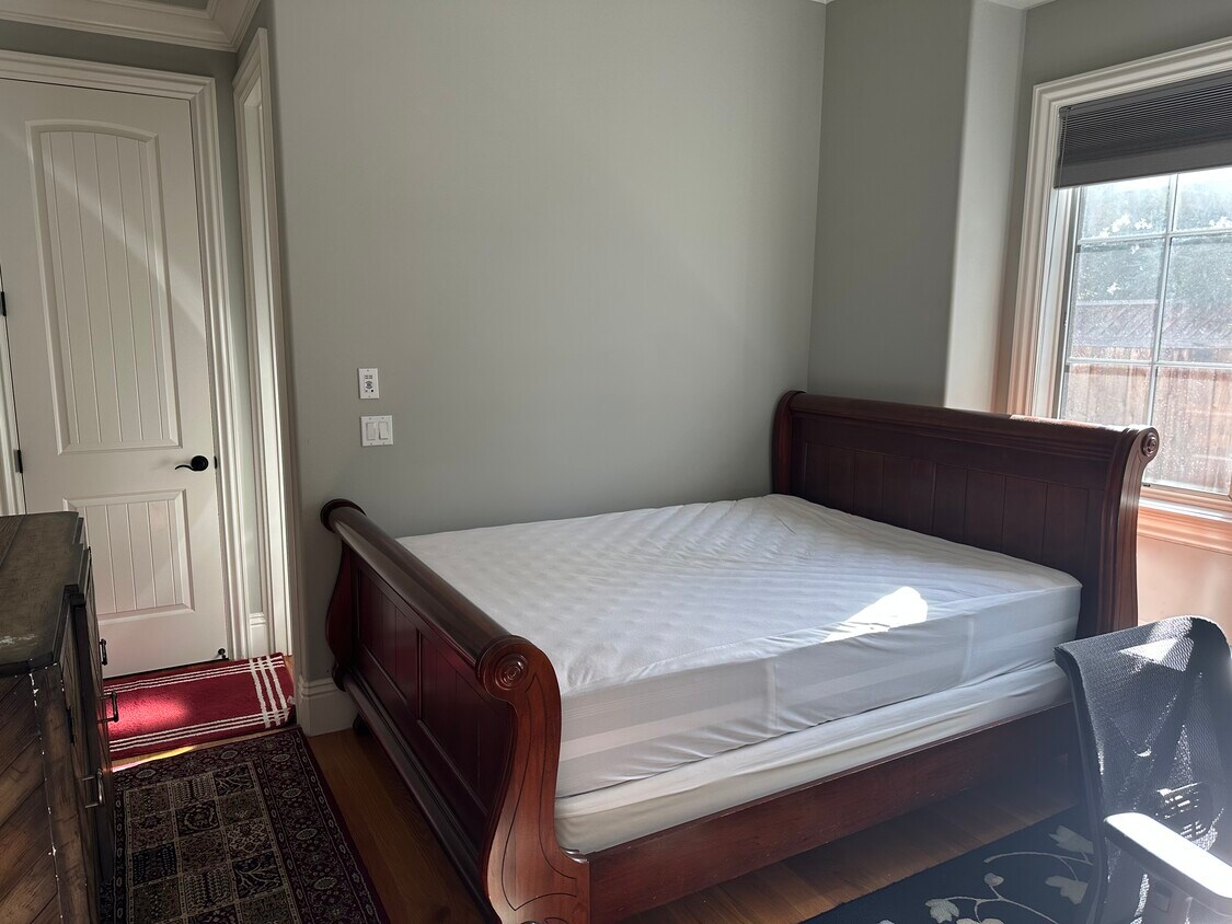 Foto principal - 410 Alger Dr