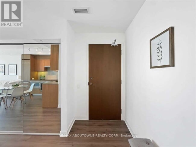 Building Photo - 70 Queens Wharf Rd
