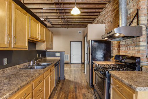 Primary Photo - Reo Lofts