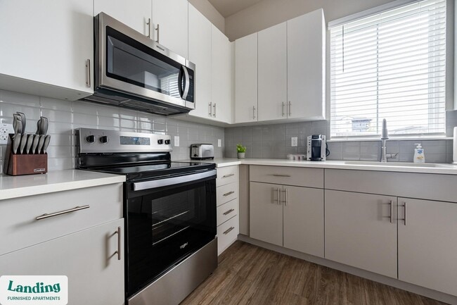 Building Photo - 4902 Cosmos Cir