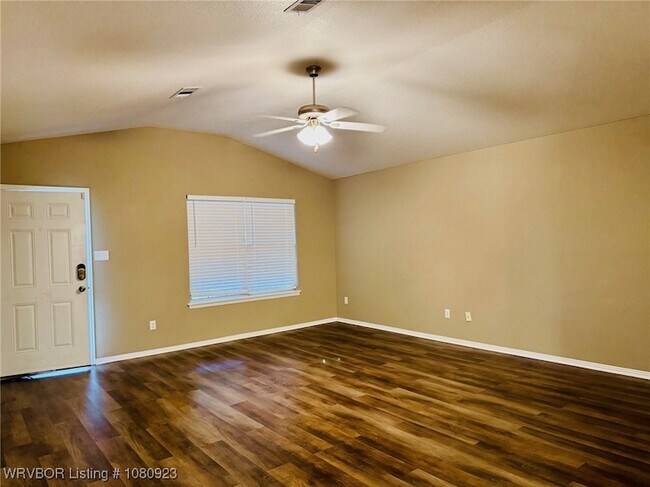 Foto del edificio - 6604 Huntington Ct
