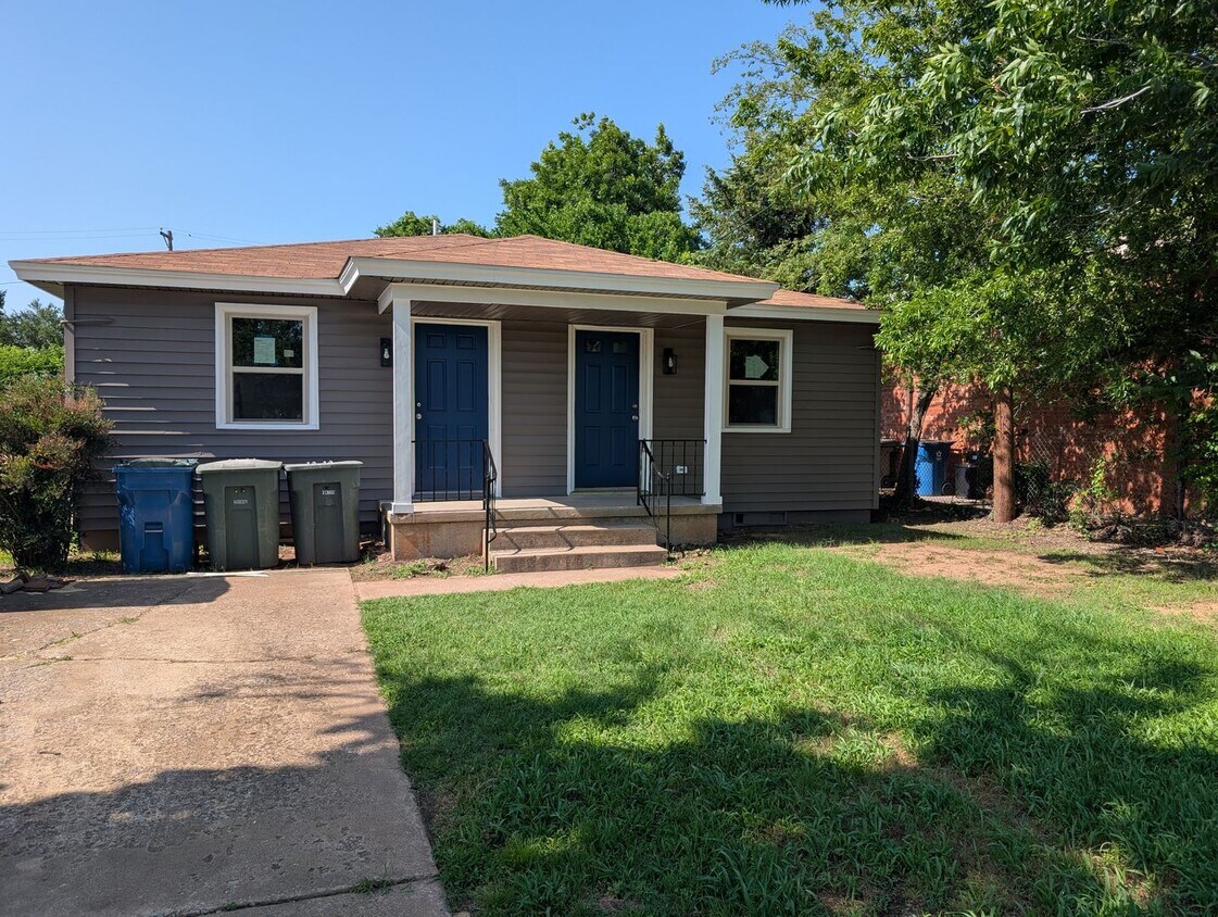 Primary Photo - Remodeled luxury 1 bedroom, 1 bath house i...