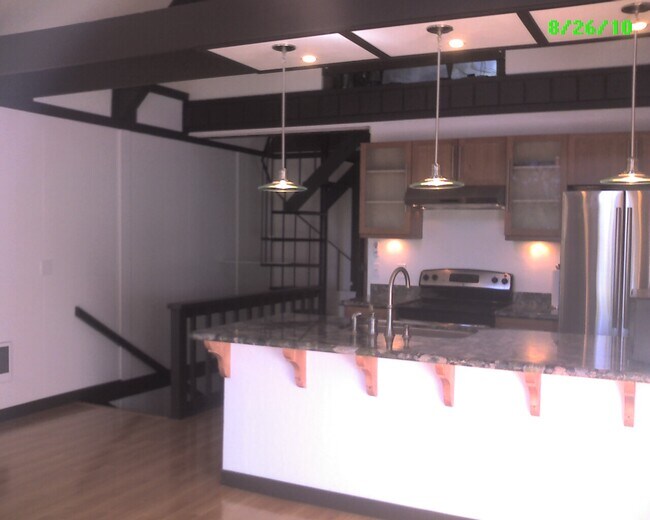 Kitchen - 989 Tahoe Boulevard