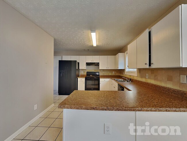 Foto del edificio - 5730 Wellborn Creek Dr