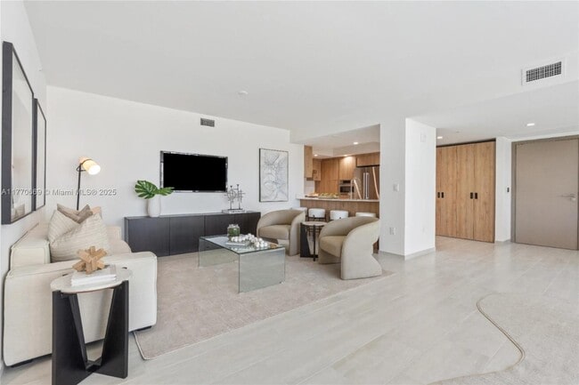 Foto del edificio - 10281 W Bay Harbor Dr