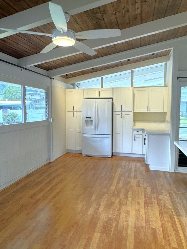 Building Photo - Peaceful Kaneohe -  RenovatedTwo bedroom, ...
