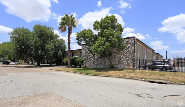 Stone Manor Apartments Houston Tx Stone Manner Manor