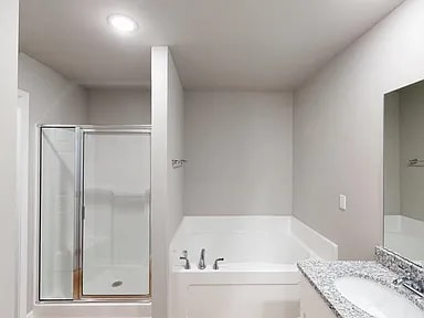 Foto del edificio - 204 Grand Oaks Dr