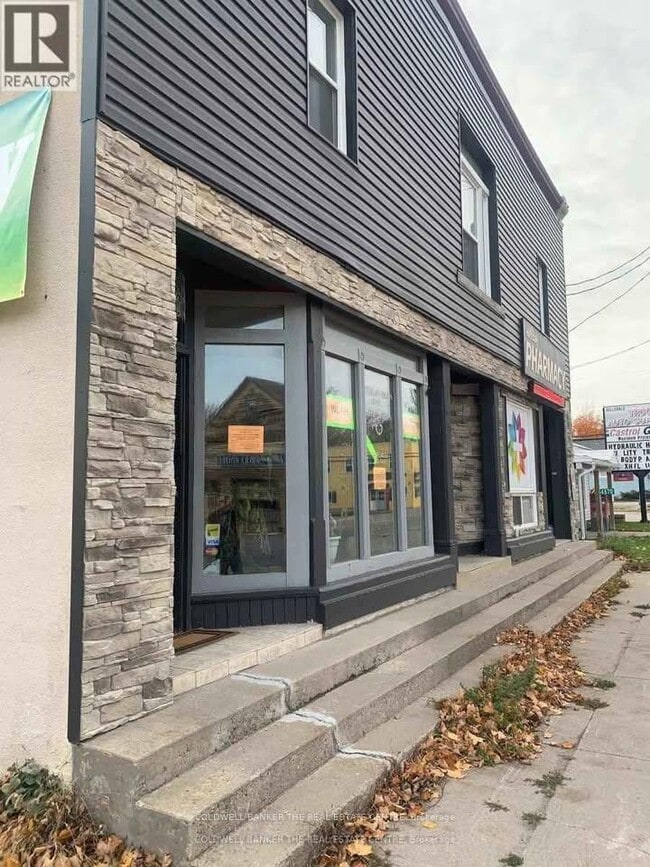 Building Photo - 4570 Penetanguishene Rd