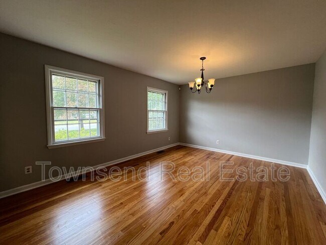 Foto del edificio - 5060 Chesapeake Rd