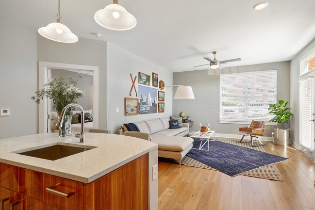 Foto del edificio - River House