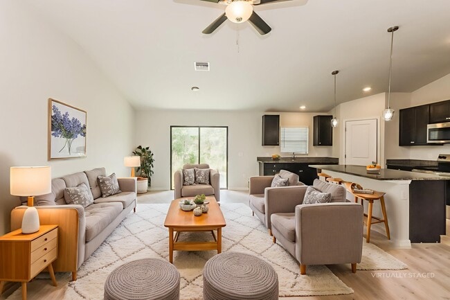 Foto del edificio - 3212 44th St W