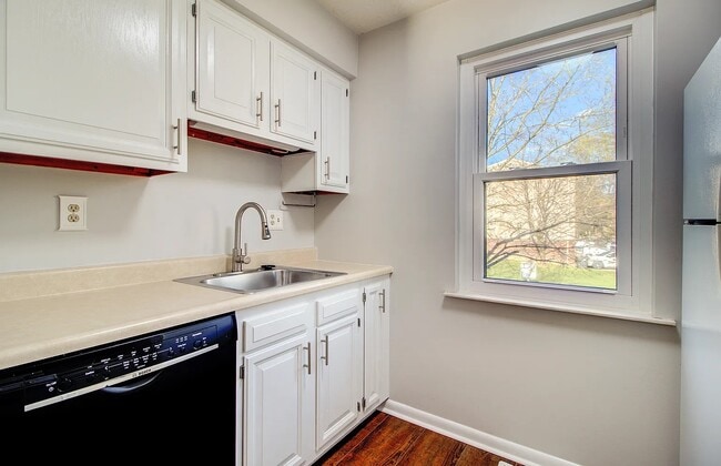 Foto del edificio - 150 Mosside Loop