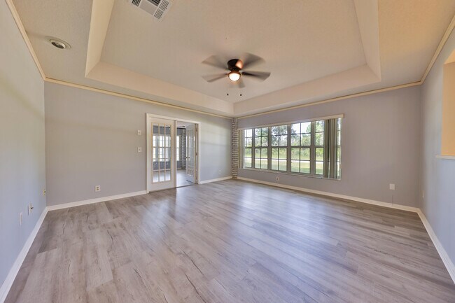 Foto del edificio - 3901 Loquat Rd