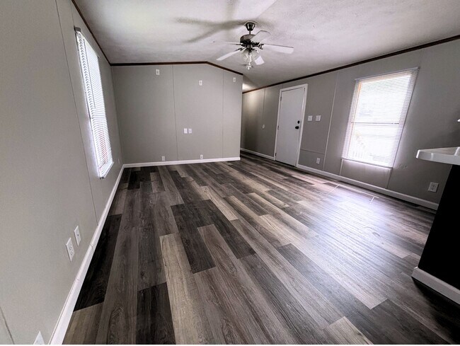 Foto del edificio - 7019 Timber Ridge N