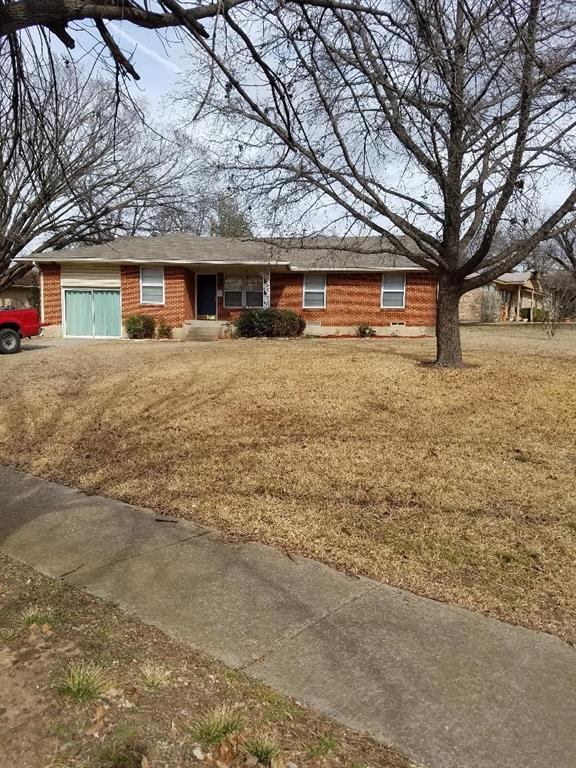 Primary Photo - 1145 Fair Oaks Dr