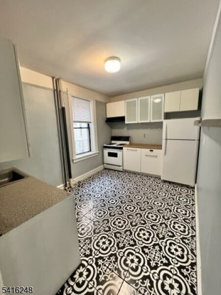 Foto del edificio - 7111 Palisade Ave