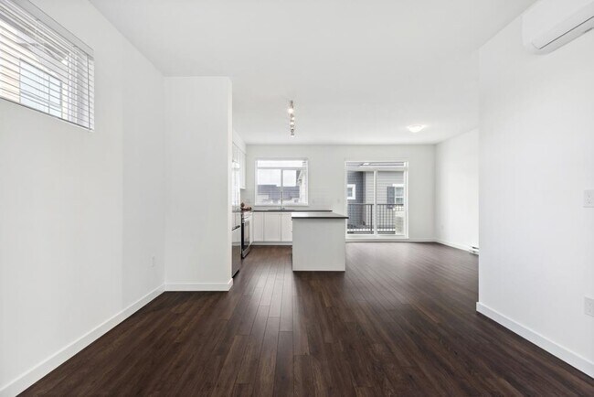 Photo du bâtiment - 15778 85 Av