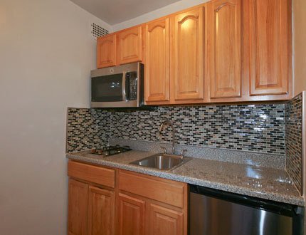 Foto principal - 36-19 Bowne St