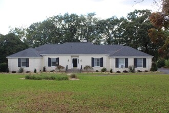 Building Photo - 510 Walnut Creek Dr