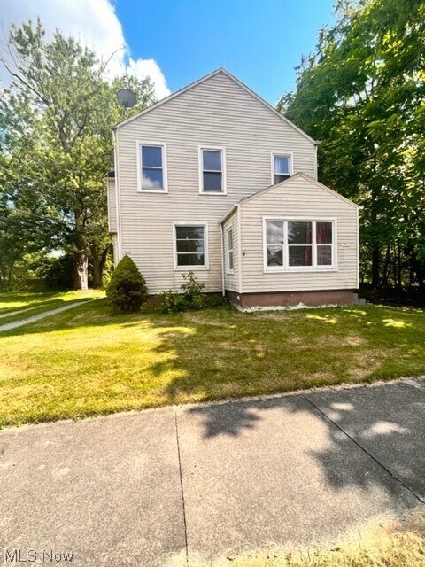 Foto principal - 258 Belmont Ave