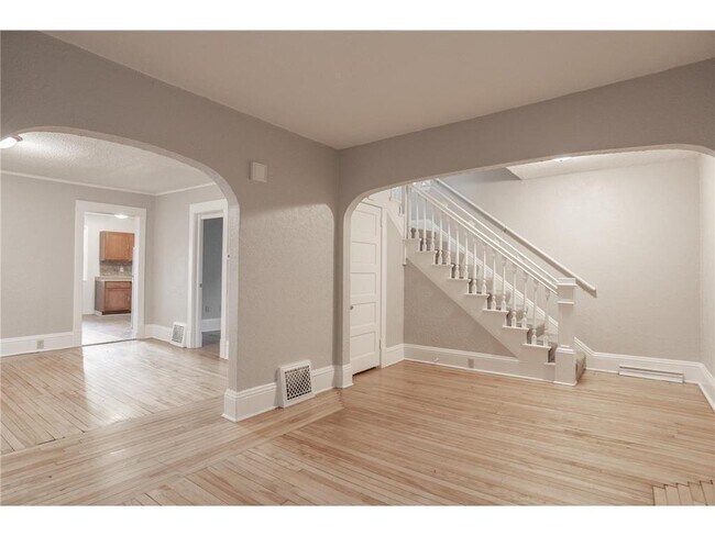 Foto del edificio - 4007 N Girard Ave