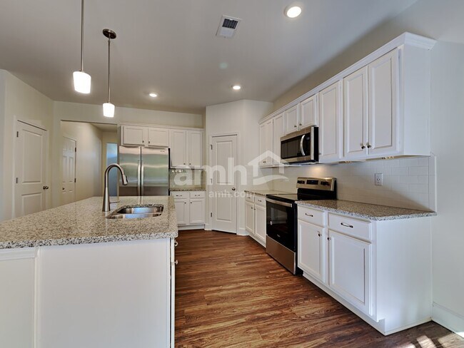 Foto del edificio - 5005 Hudson Vly Dr