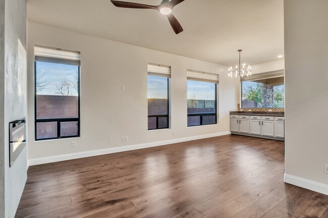 Foto del edificio - 6822 E Portia St
