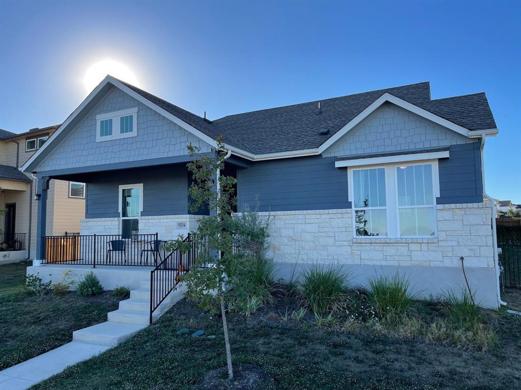 Foto principal - 9204 Apogee Blvd