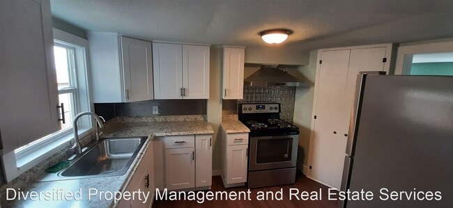 Building Photo - 4 br, 2 bath House - 4280 NE Hwy 20