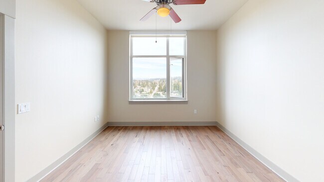 Interior Photo - TEN20