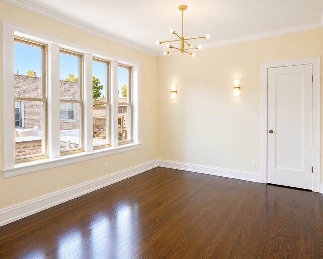 Foto del edificio - 7943 S Vernon Ave