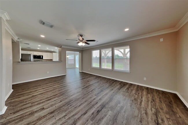 Building Photo - 3730 Bent Springs Ln