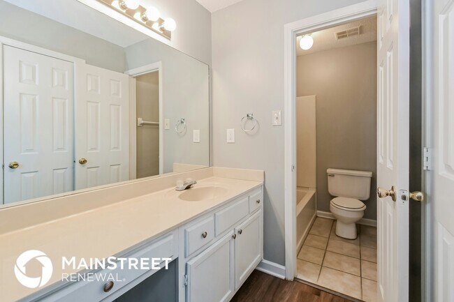 Foto del edificio - 5906 Garden Ridge Dr