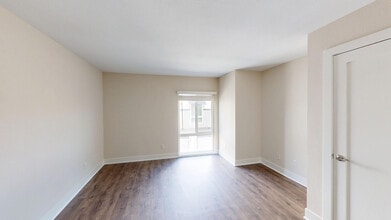 Interior Photo - 27 Seventy Five Mesa Verde