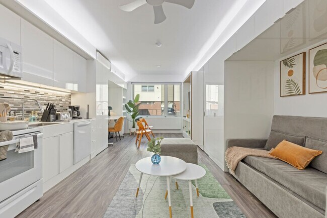 Foto del edificio - 12607 Larchmere Blvd