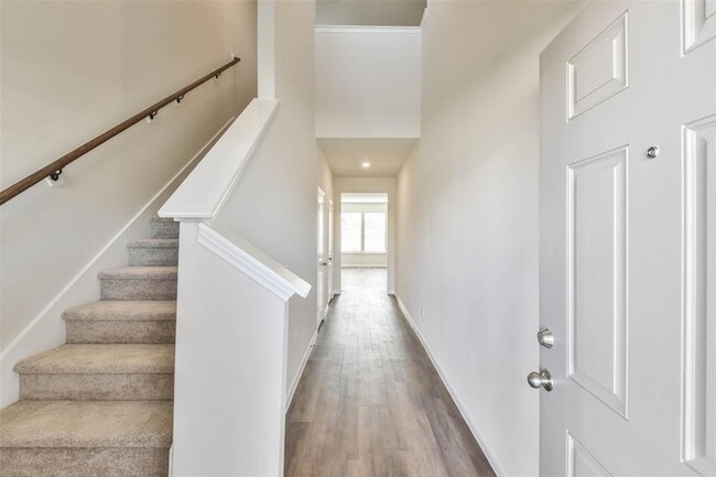 Building Photo - 11751 Armadale Dr