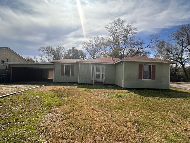 Building Photo - Wonderful 3/2 Cottage!