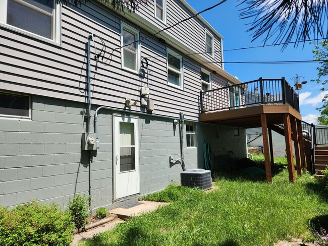 Foto del edificio - 5901 Charles St