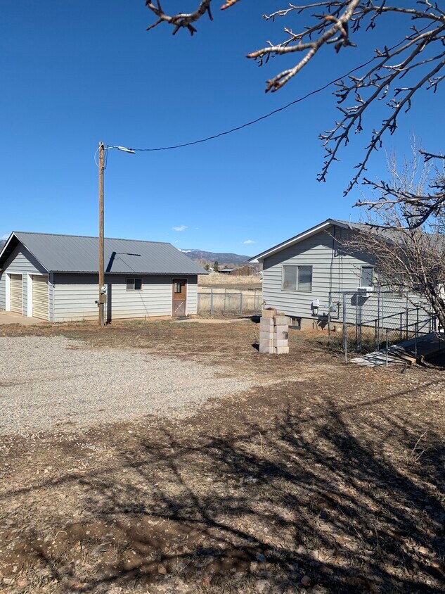 Foto principal - 2267 Co Rd 220