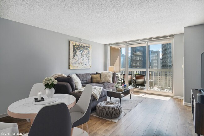 Foto del edificio - 545 N Dearborn St